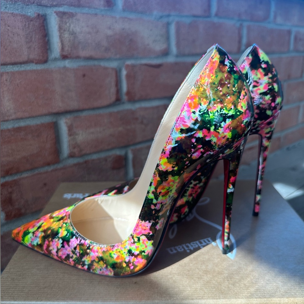 Christian Louboutin Patent Granite So Kate 120 Pumps 38